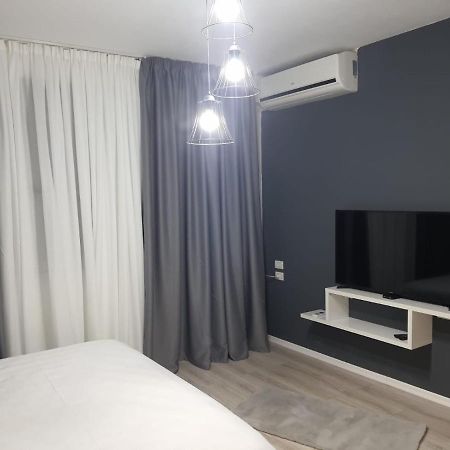 Modern Apartment Korca 2 Екстер'єр фото